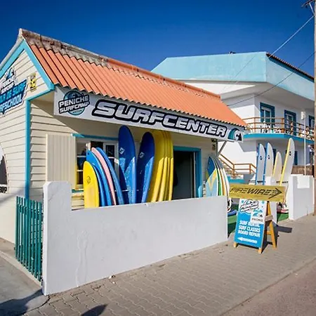 Peniche Surfcamp Hostal