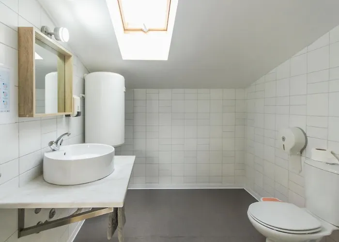 Hostel Peniche Surfcamp