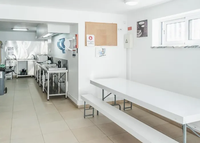 Peniche Surfcamp * Baleal